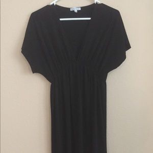 Velvet Torch Black Mid length v neck dress